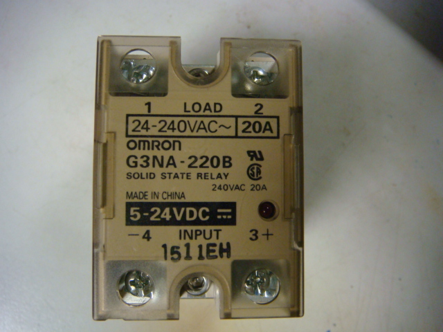 SSR 固態繼電器 omron G3NA-220B