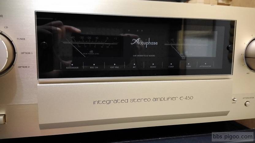 Accuphase E450