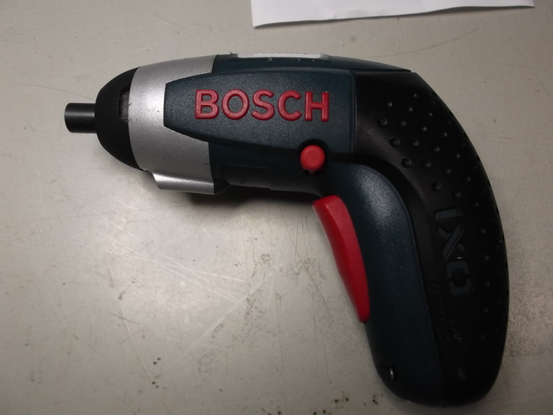 BOSCH IXO及不知型號BOSCH電動起子及充動器