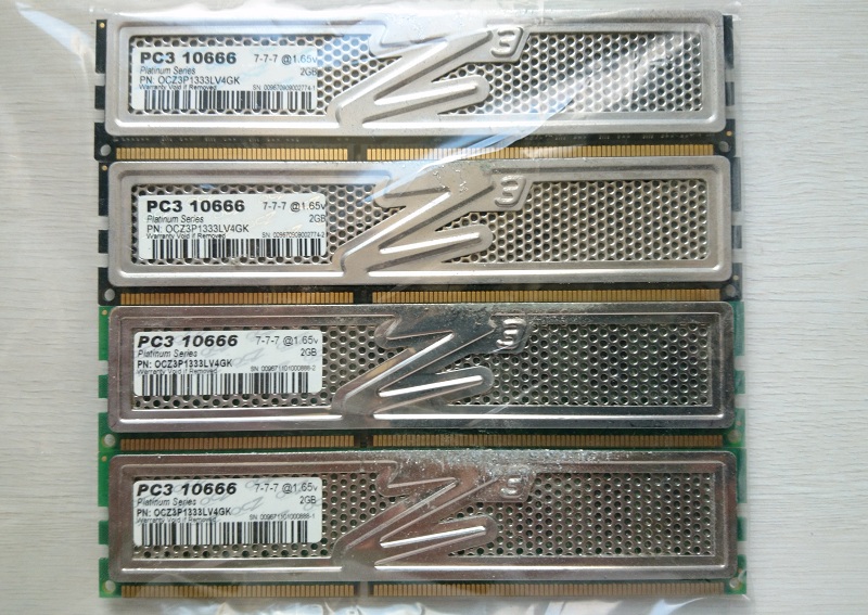 OCZ DDR3-1333 2GB