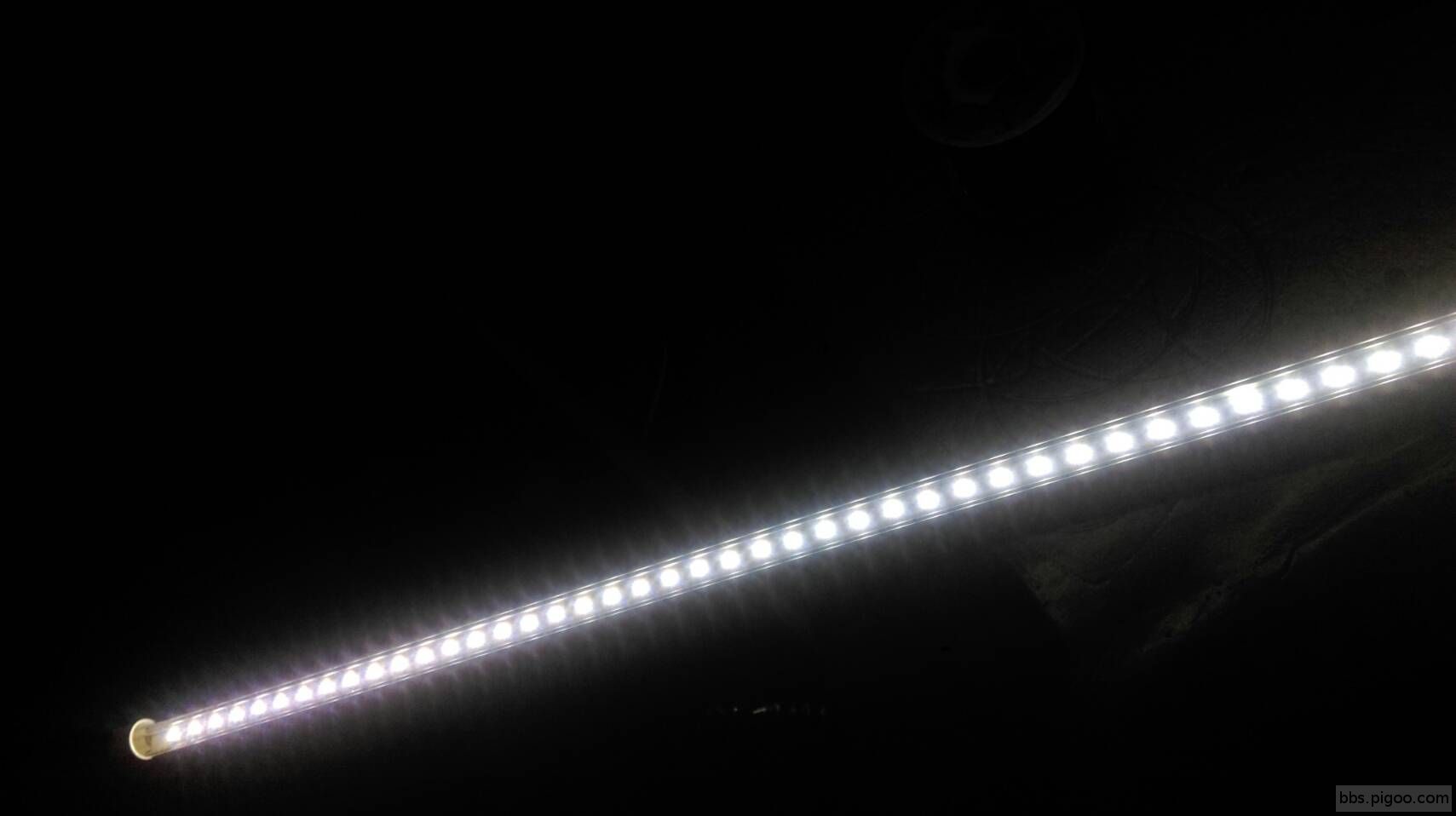 四尺LED燈管2