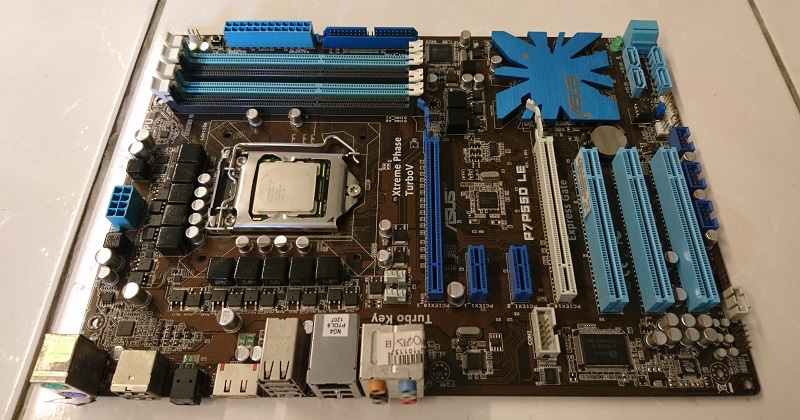 intel i5-750 + ASUS P7P55D LE