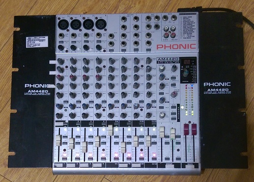 PHONIC AM442D 二手混音器