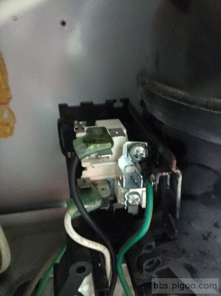 白色為啟動繼電器