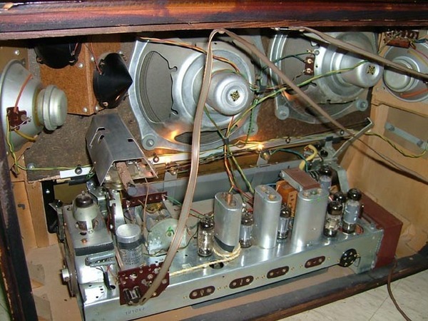 TELEFUNKEN OPUS 55003.jpg