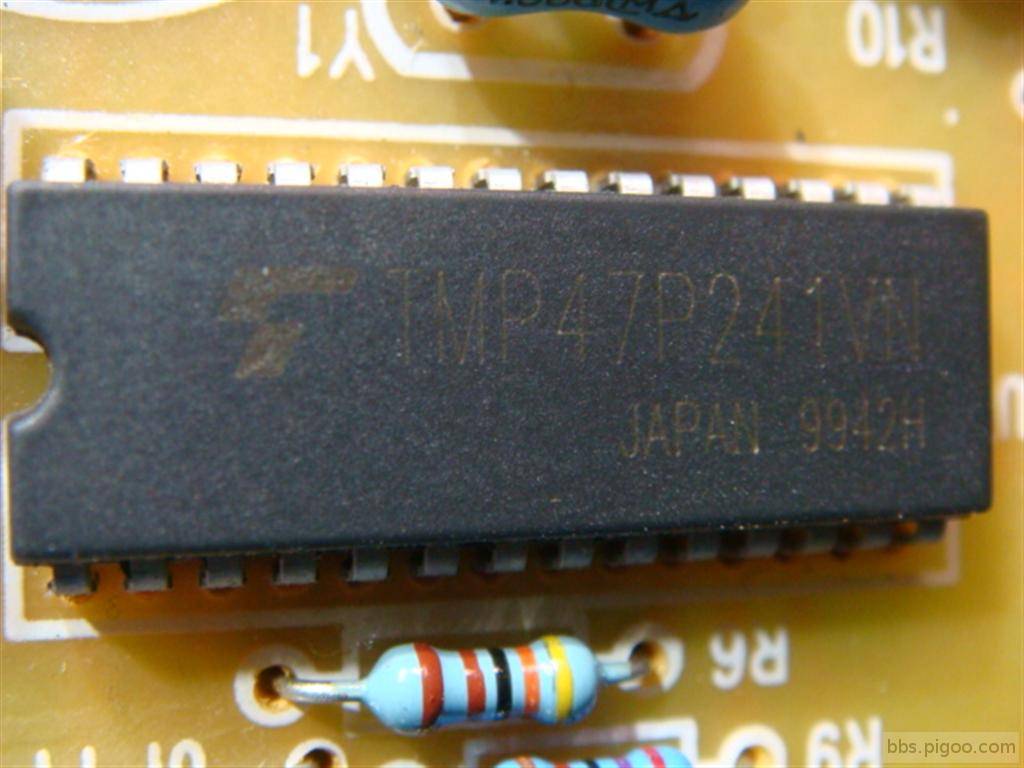 5--TMP47P241VN是一顆4-BIT的MCU.JPG