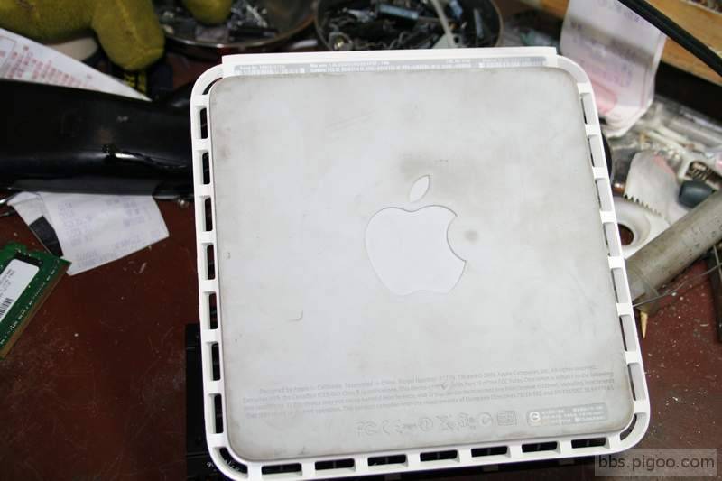 MAC MiNI A1176