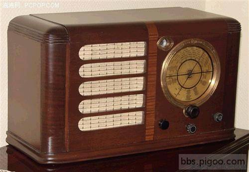 1938年臺式收音機.JPG