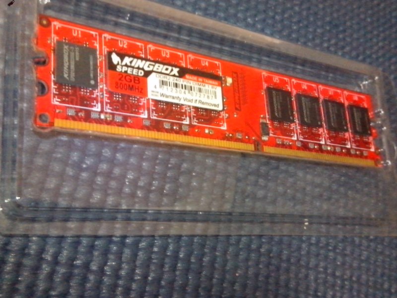 黑金剛 KINGBOX 記憶體 DDR2 800 2G ( 雙面,原廠終身保固 )