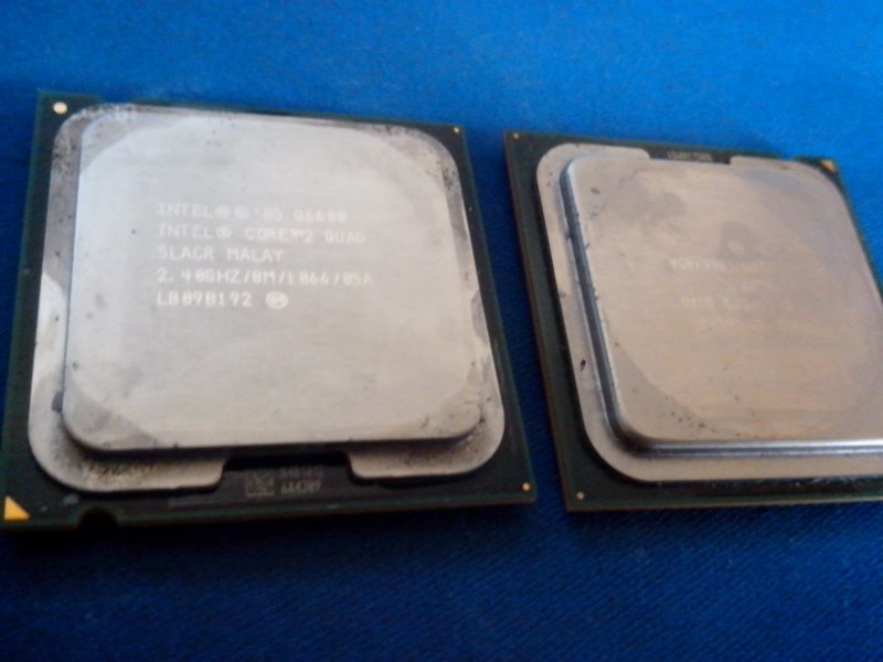 Intel Core 2 Quad Q6600  CPU 2.4G 8M 1066 良品 有2顆 一顆$550