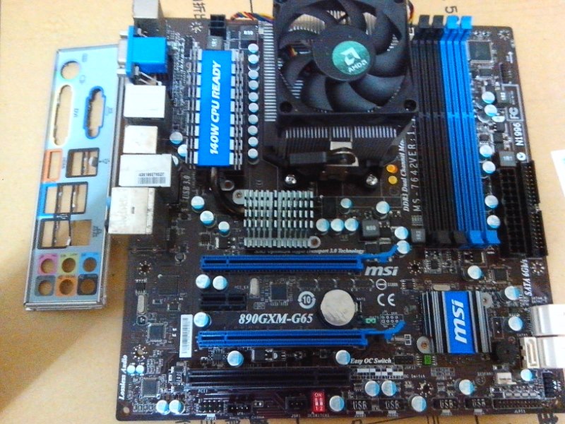 主機板 MSI 890GXM-G65/CPU AMD 255 可開4核/附風扇+檔板