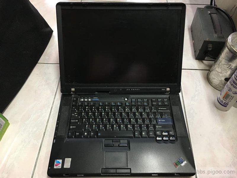 ThinkPad Z60M-1_調整大小.JPG