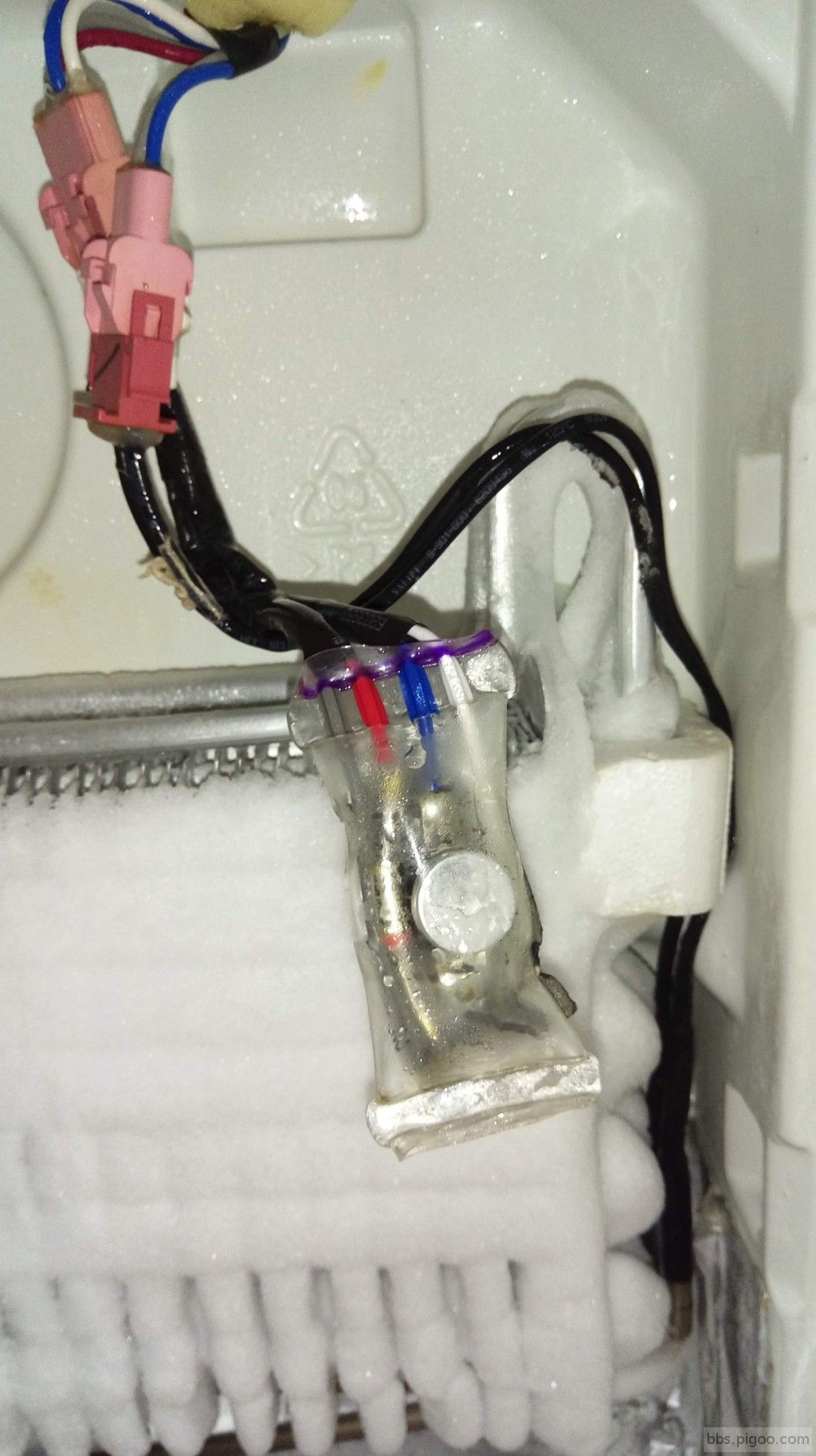 除霜器故障冰箱如何除霜？用吹風機解決冰箱陳年凍結問題 #冷凍庫 (162256) - Cool3c