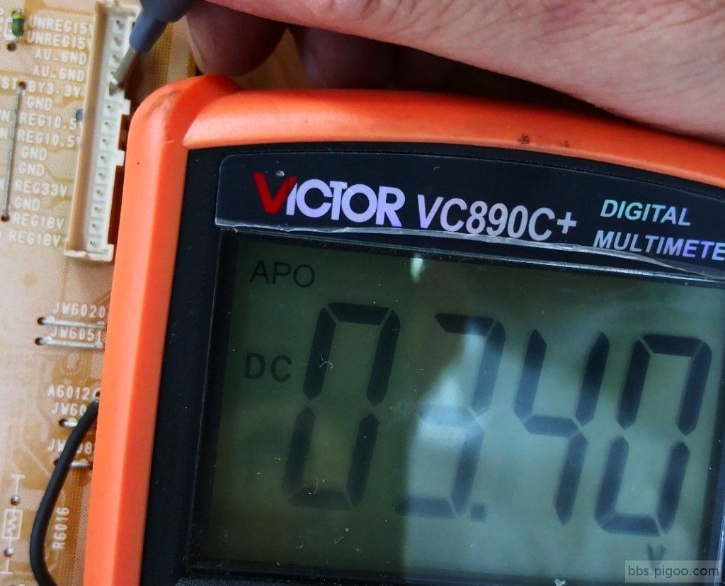 CN6200 PIN5可測得3.4V