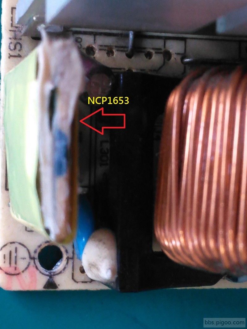 PFC使用NCP1653小板