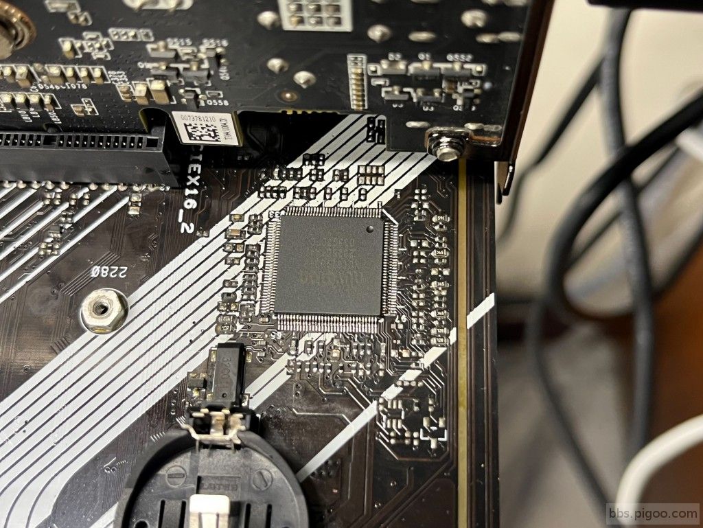 X570-5.jpg