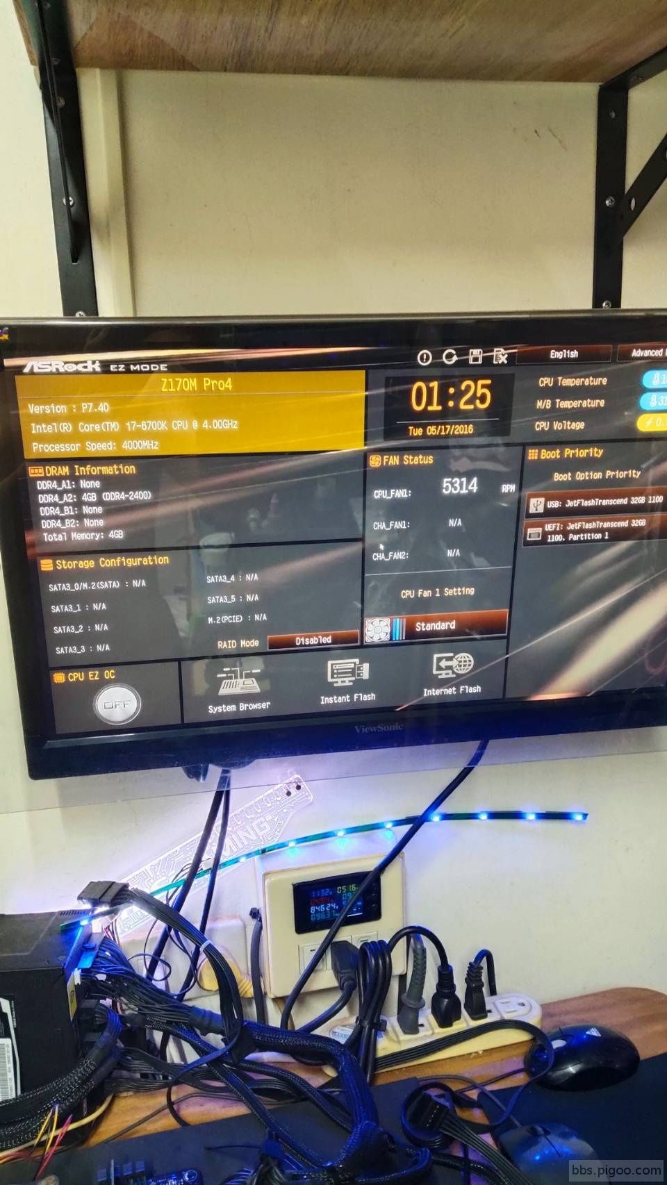 458797.jpg