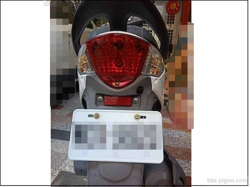 GP 125後面鏡頭.jpg