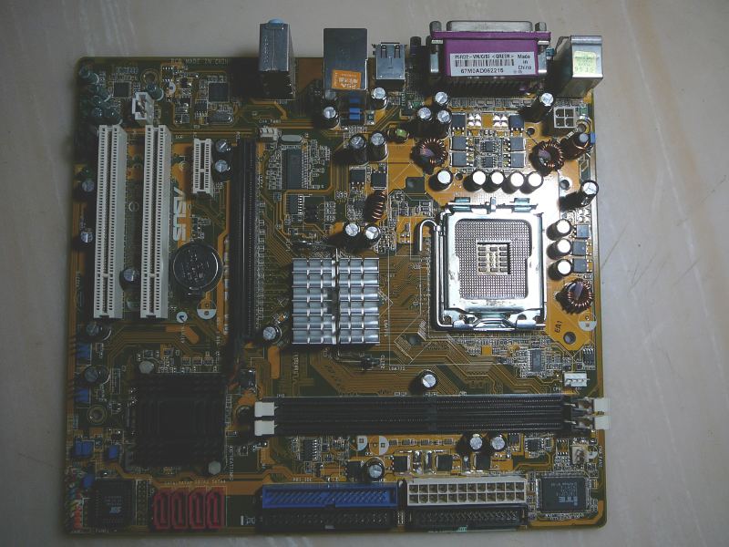 ASUS P5RD2.jpg