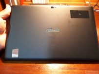 賣一台平板電腦 ASUS ME400C