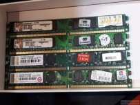一堆DDR2記憶體