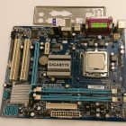 intel Core 2 Quad Q9300 + 技嘉GA-G31M-ES2L